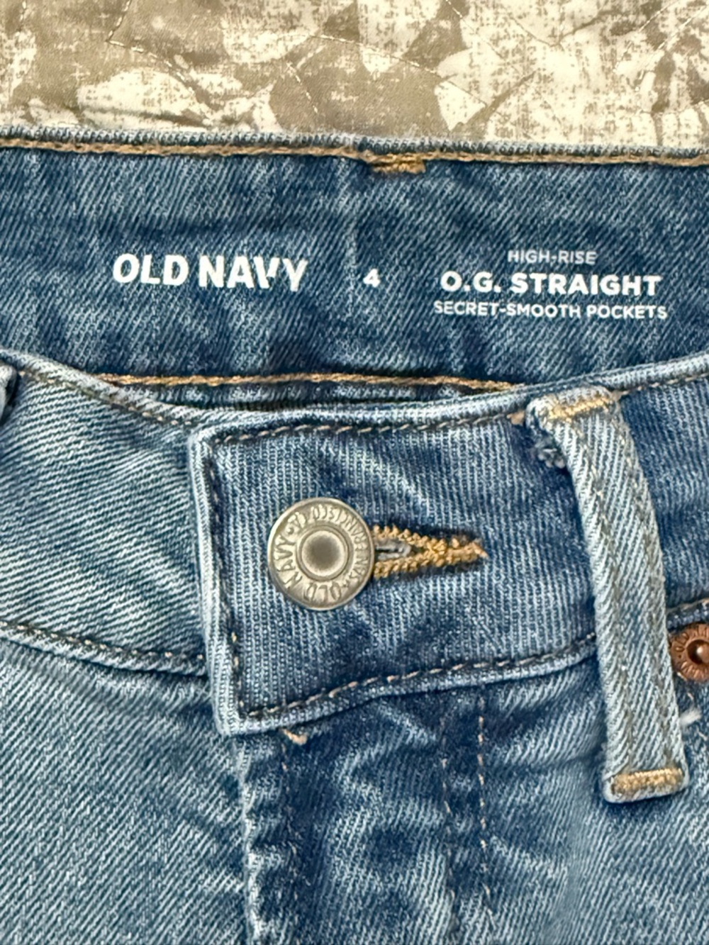 Shorts - Picture 2 of 2